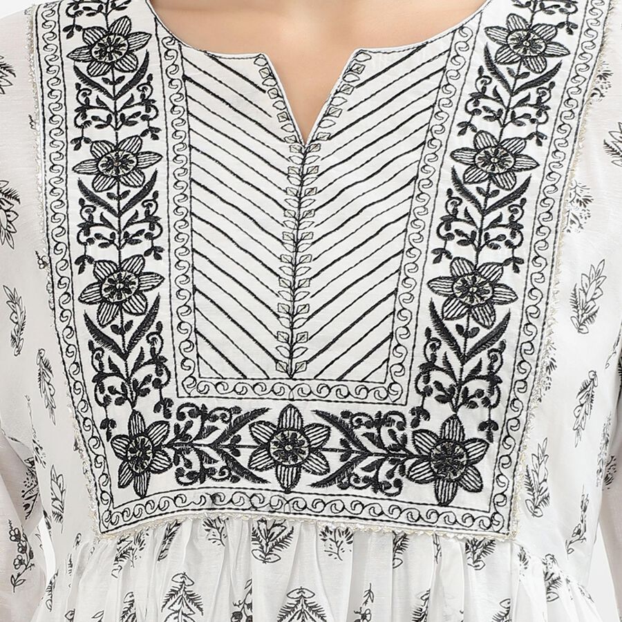 Women's Rich White Embroidered V-Neck Kurta, ऑफ व्हाइट, large image number null