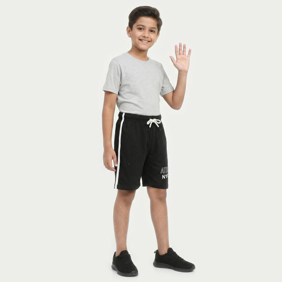 Boys Black Regular Fit Athletic Bermuda Shorts, काला, large
