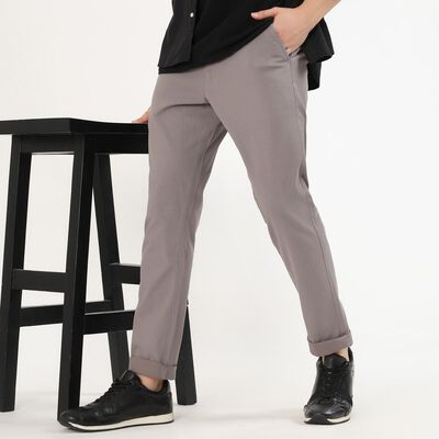 Men's Muted Taupe Slim Fit Flat-Front Casual Trousers