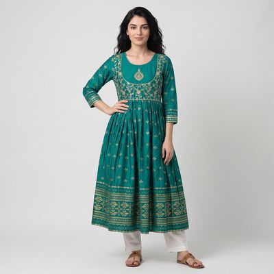 Women's Aqua Scoop Neck Embroidered Kurta