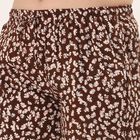 Women's Brown Relaxed Fit Tropical Leaf Printed Shorts, भूरा, small
