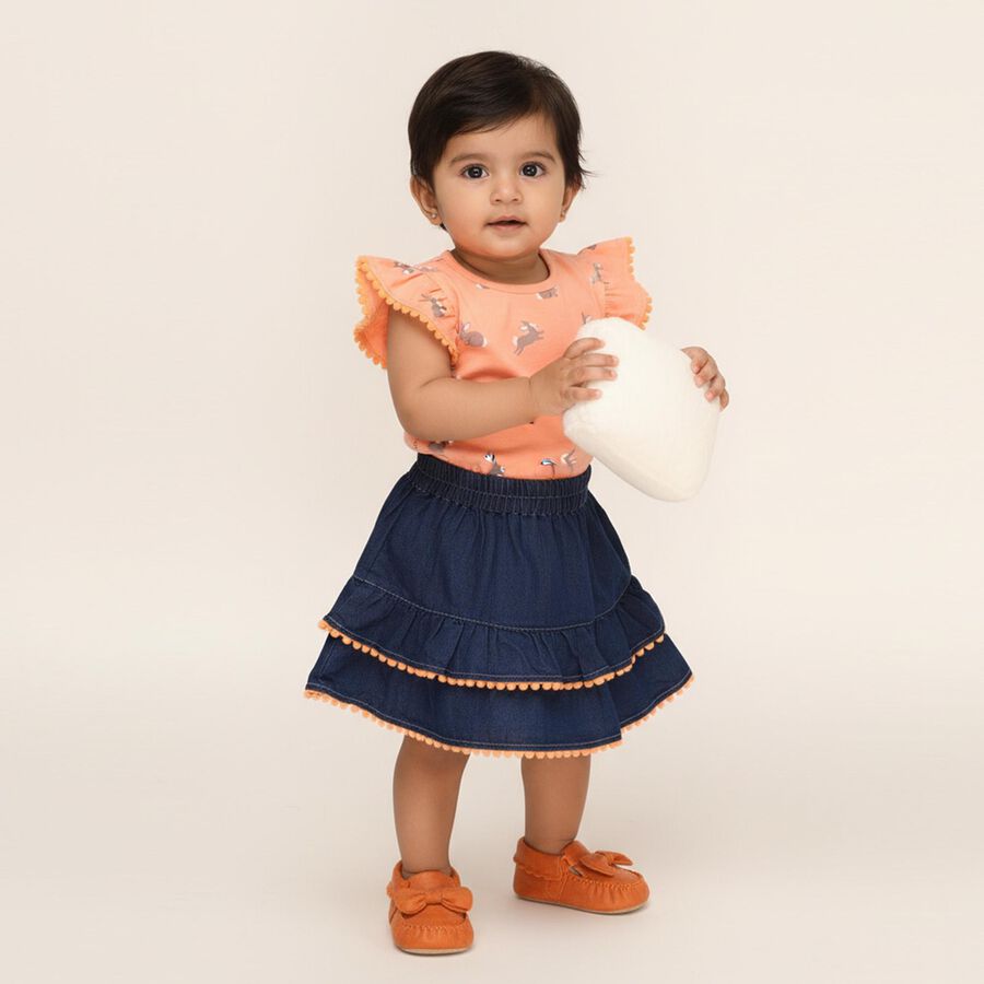 Infants Bright Orange Rabbit Printed Ruffle Sleeve Top and Tiered Skirt Set, पीच, large image number null