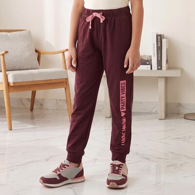 Girls Wine Jogger Graphic Printed Pyjama
