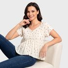 Women's Cream Geometric V Neck Regular Fit Shirt, ऑफ व्हाइट, small