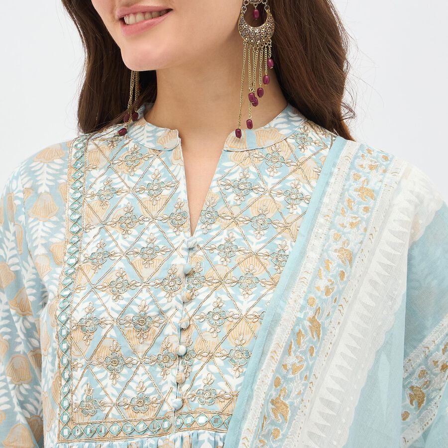 Women's Light Blue Cotton Round Neck Embroidered Kurta, Light Blue, large image number null