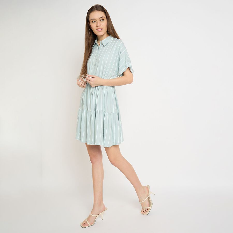 Ladies' Dress, Light Green, large image number null