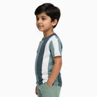 Boys Bright Royal Blue Round Neck Casual Half Sleeve T-Shirt, टील ब्लू, small