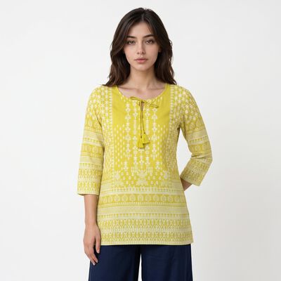 Women's Yellow Round Neck Tie-Up Printed Kurti