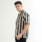 Men's Black and White Half Sleeve Classic Casual Shirt, Black, small