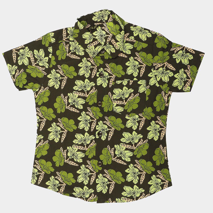 Boys Olive Green Cotton Short Sleeves Collar Regular Fit Shirt, ओलिव, large