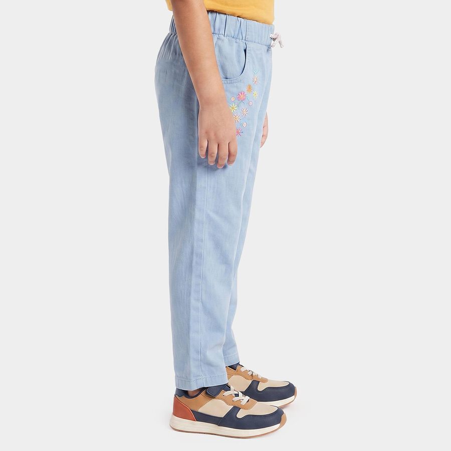 Girls' Light Blue Straight Fit Embroidered Jeans, हल्का नीला, large