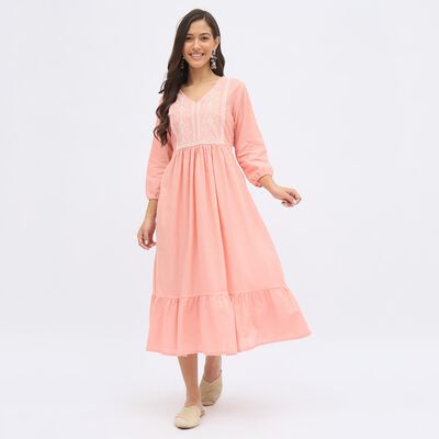 Women's Peach Cotton V-Neck Embroidered Kurta