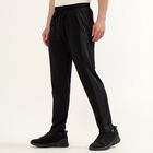 Men's Jet Black Slim Fit Side-Panelled Track Pants, काला, small