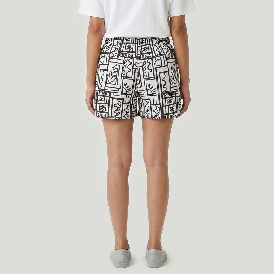 Women's Black Regular Fit Printed Shorts, काला, large
