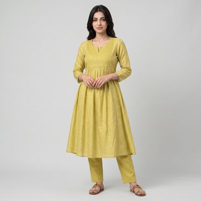 Women's Light Green Notch Neck Embellished Kurta