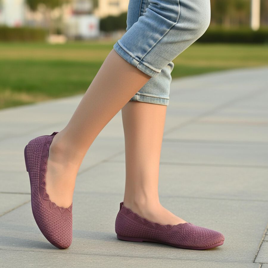 Women's Pink Slip-On Flat Shoes, गुलाबी, large