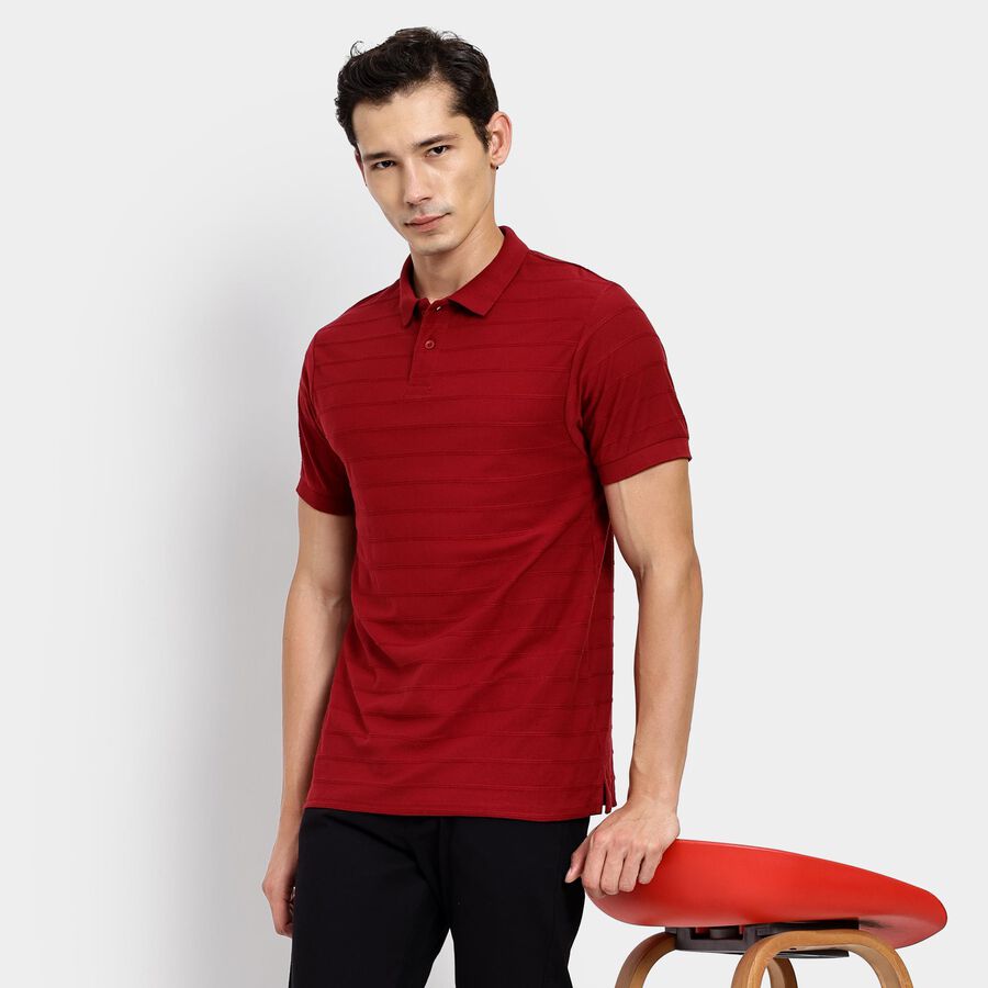 Men's Collared Half Sleeves T-Shirt, वाइन, large image number null