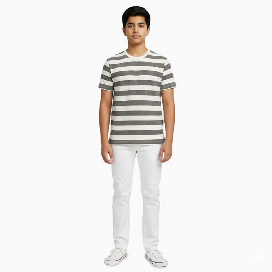 Boys Black and White Crew Neck Casual Half Sleeve T-Shirt, Black, large