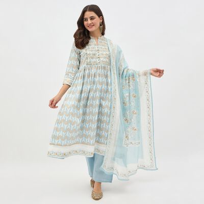 Women's Light Blue Cotton Round Neck Embroidered Kurta