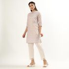 Women's Bright Pink 100% Cotton Round Neck Embroidered Kurta, गुलाबी, small