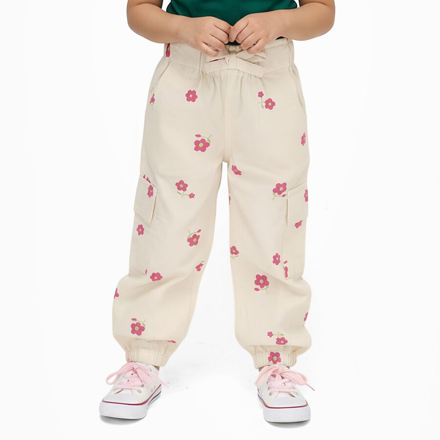 Girls Beige Floral Printed Relaxed Fit Cargo Trousers, गहरा पीला, large image number null