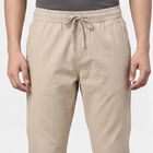Men's Beige Slim Fit Casual Trousers, गहरा पीला, small