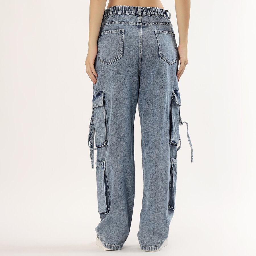 Women's Stonewashed Blue Relaxed Fit Cargo Jeans, हल्का नीला, large image number null