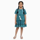 Girls' Bright Floral Sleeveless Casual Dress, टील ब्लू, small