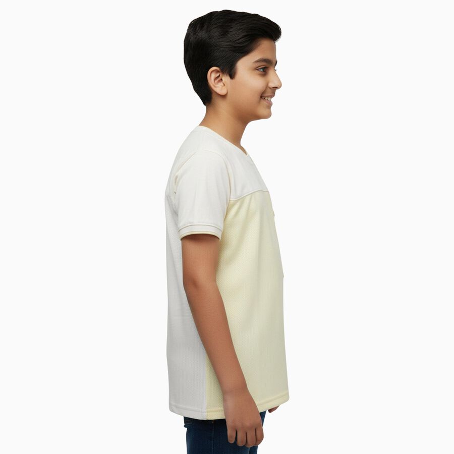 Boys' Half Sleeves T-Shirt, पीला, large image number null