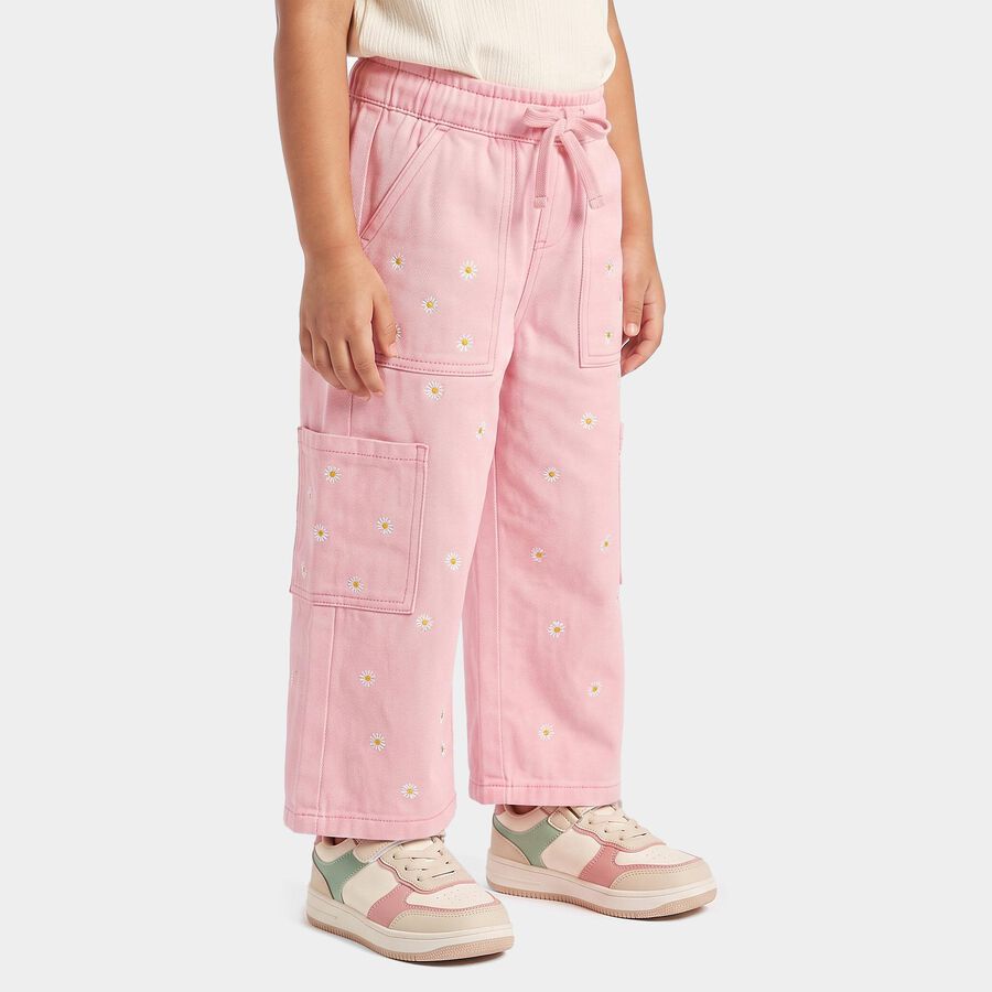 Girls Pink Cargo Fit Embroidered Jeans, हल्का गुलाबी, large