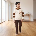 Boys' Brown Hooded Graphic Print Sweatshirt, भूरा, small