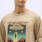 Men's Muted Beige Crew Neck Graphic Sweatshirt, गहरा पीला, small image number null