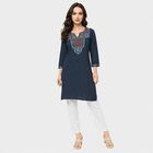 Women's Navy Blue Notch Neck Embroidered Kurta, गहरा नीला, small