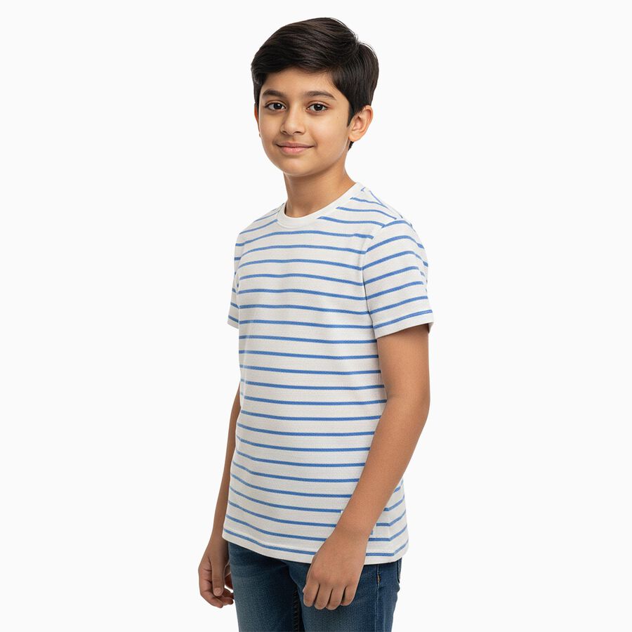 Boys Pale Powder Blue Crew Neck Casual T-Shirt, Light Blue, large