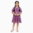 Girls' Purple Round Neck Paisley Print Tiered Dress, लाइलेक, small image number null