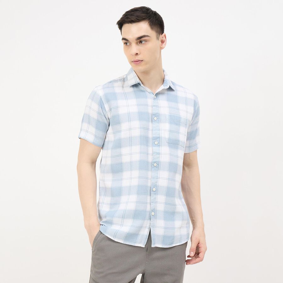 Men's Blue Cotton Half Sleeve Spread Collar Casual Shirt, हल्का नीला, large