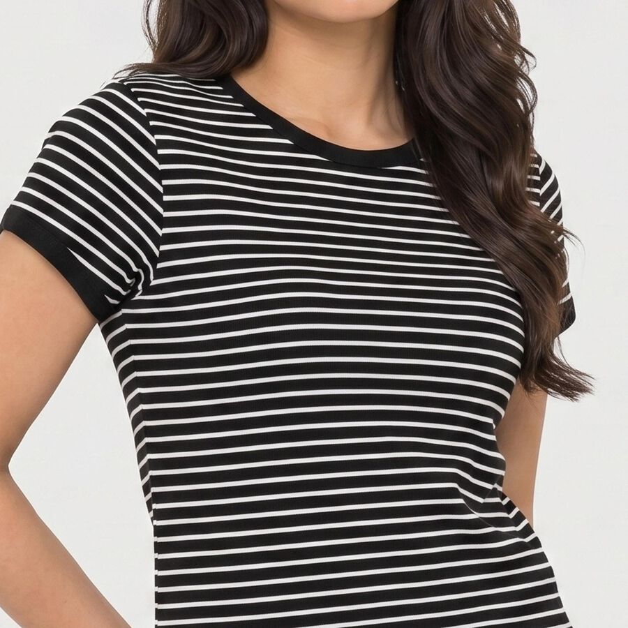 Women Black Round Neck Regular T-Shirt, Black, large