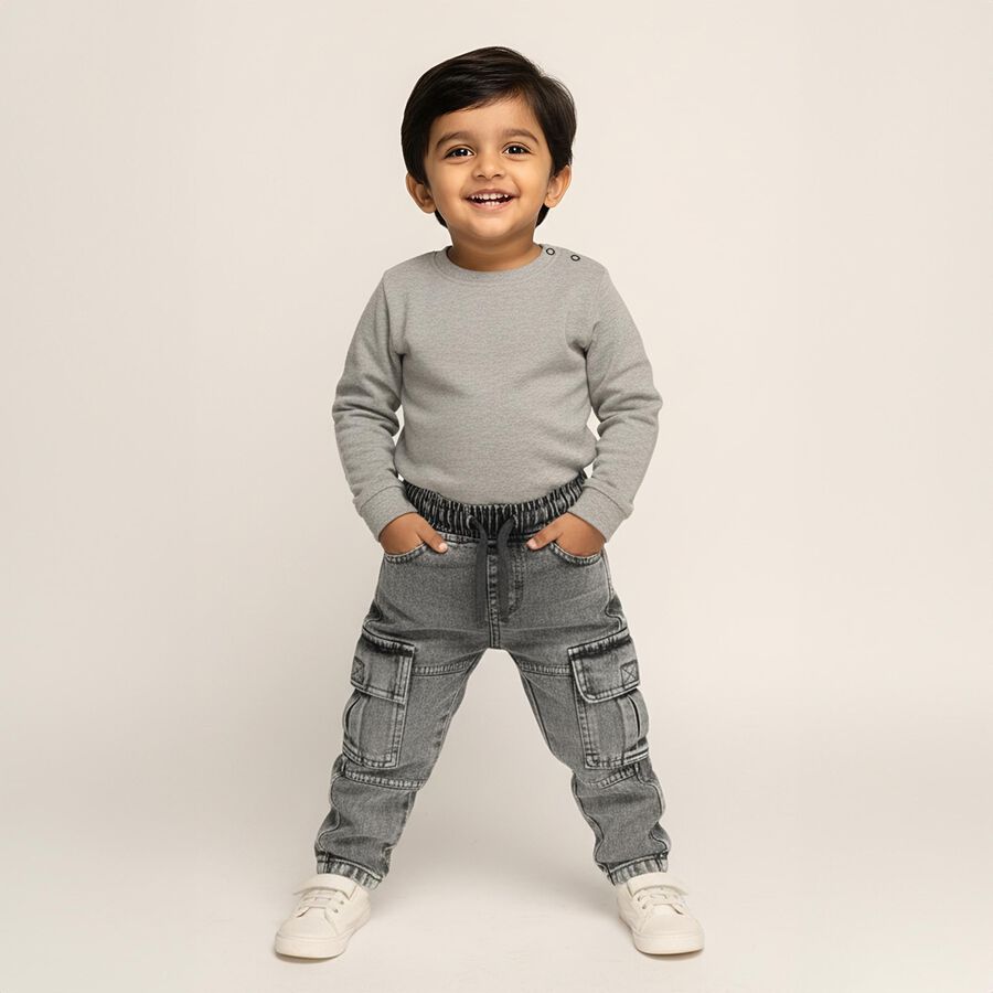 Boys Washed Grey Cargo Fit Elastic Waist Jeans, हल्का ग्रे, large image number null