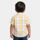 Infants Yellow Cotton Short Sleeves Collared Regular Fit Shirt, पीला, small