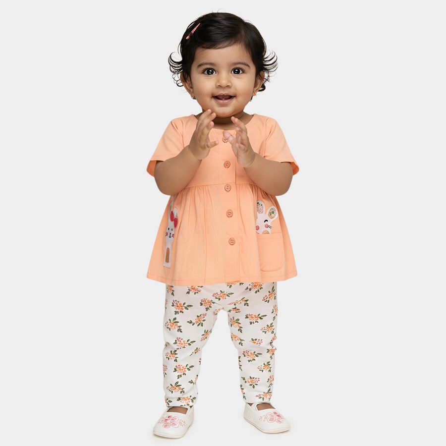 Infants' Peach Cotton Round Neck Applique Top and Capri Set, Peach, large