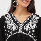 Women's Black Cotton V-Neck Embroidered Kurti, काला, small image number null