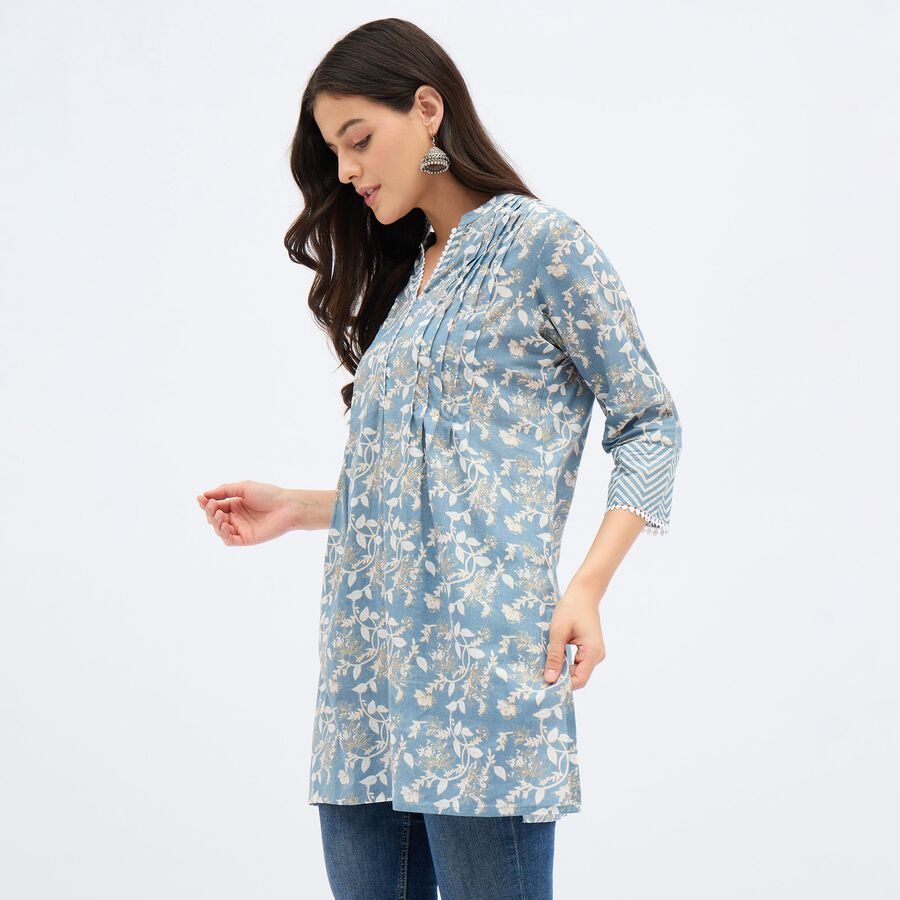Women's Muted Powder Blue Cotton V-Neck Floral Printed Kurta, Light Grey, large image number null