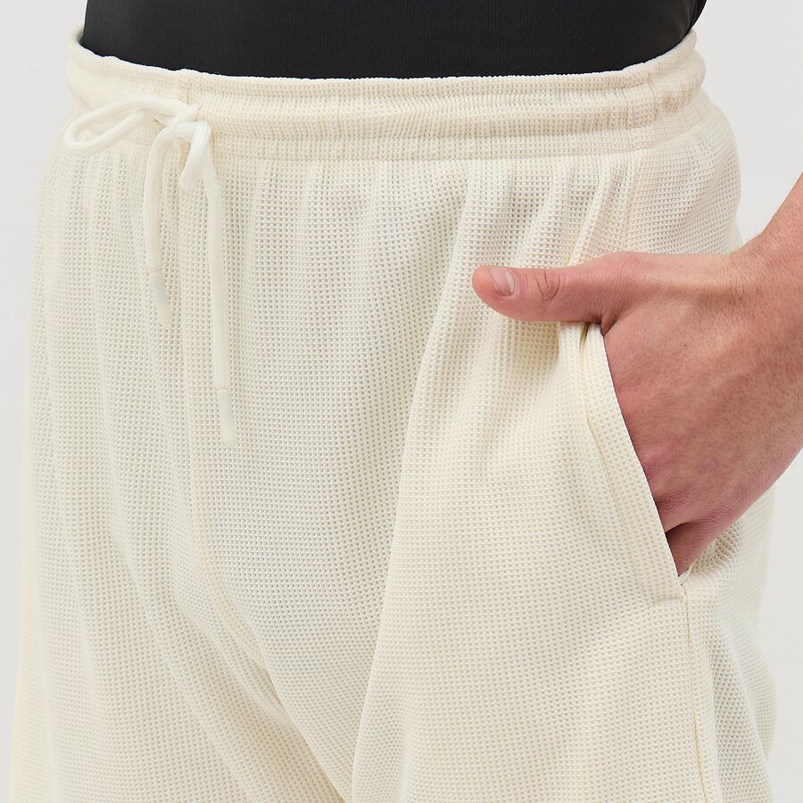 Men's Off-White Textured Elastic Waist Bermuda Shorts, एक्रू मिश्रित, large