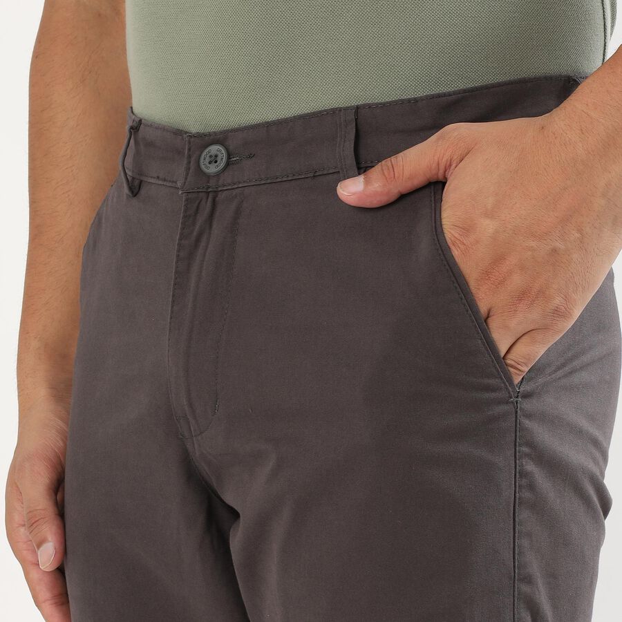 Men's Dark Charcoal Grey Slim Fit Flat-Front Casual Trousers, गहरा ग्रे, large image number null