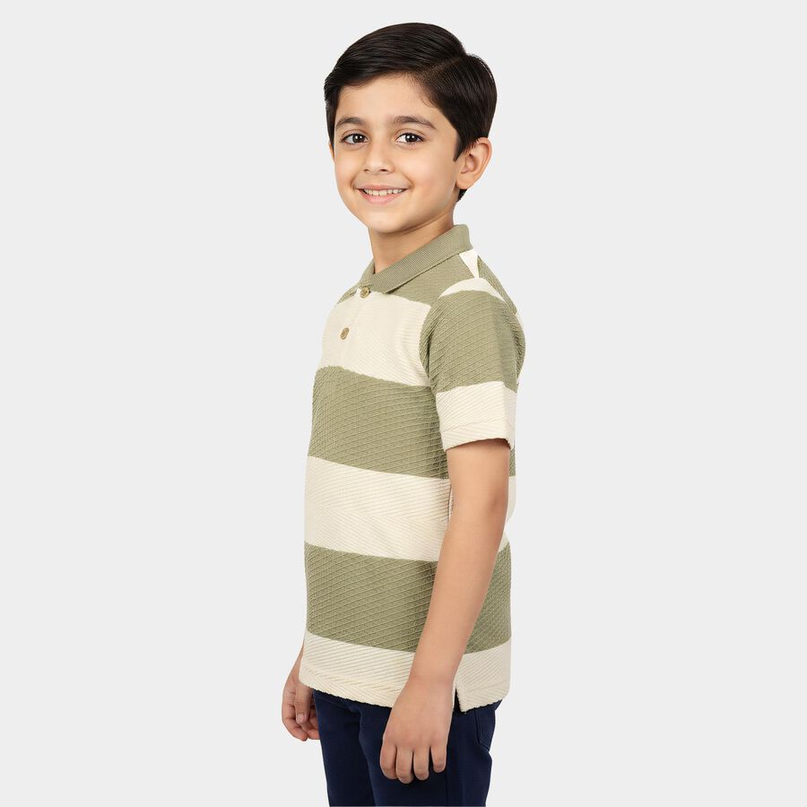 Boys Green Round Neck Casual Boys T-Shirt, हल्का हरा, large