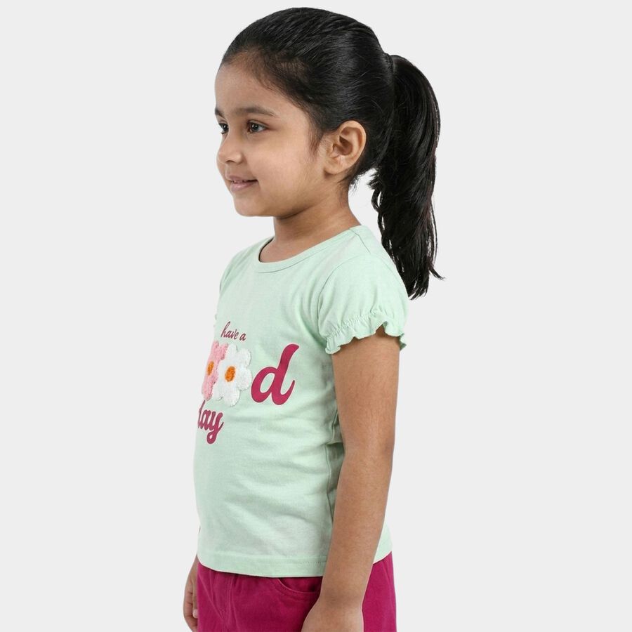 Girls' Light Green Cotton Round Neck Graphic T-Shirt, हल्का हरा, large