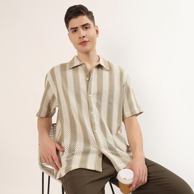 Men's Green Half Sleeve Spread Collar Casual Shirt
