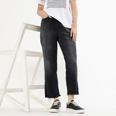 Women's Faded Black Straight Fit Frayed Hem Jeans