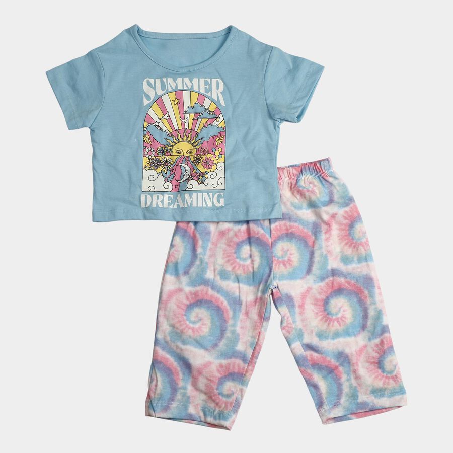 Girls Light Blue Round Neck T-Shirt Set Top and Capri Set, Light Blue, large