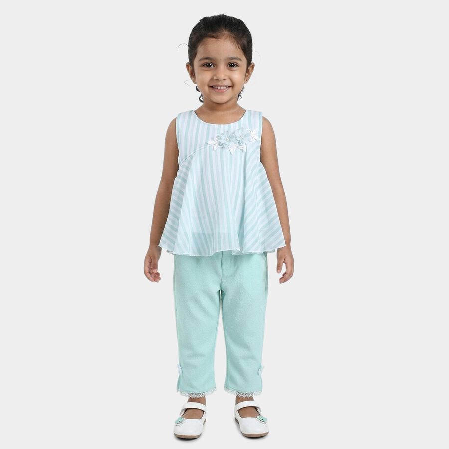 Girls' Mint Green Round Neck Striped and Floral Embellished Top and Capri Set, हल्का हरा, large